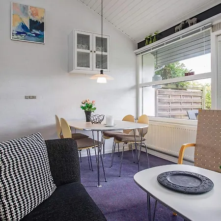 6 Person In Vaeggerlose-by Traum Casa vacanze Bøtø By