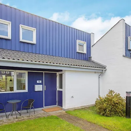 6 Person In Vaeggerlose-by Traum * Bøtø By